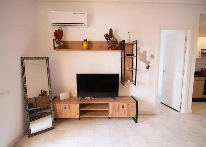 Luxury Apartment 5 Min Airport
